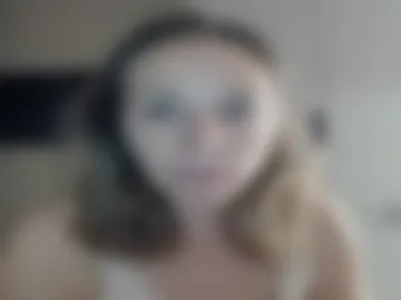 emilyyy___clark webcam preview