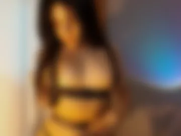 emma_and_aysha photo 3