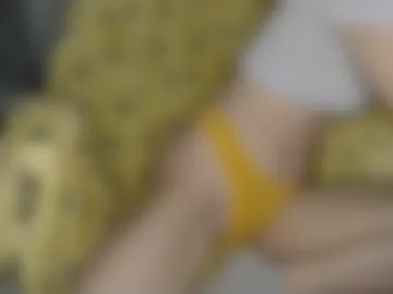 emma_bloom24 photo 2