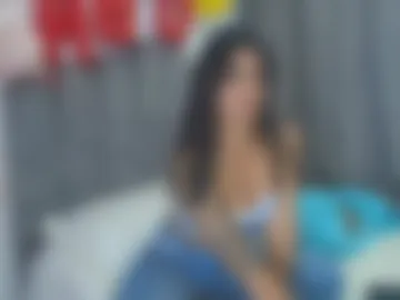 emma_saenz01 photo 2