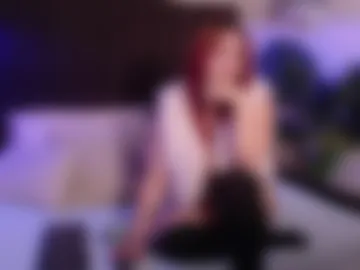 emma_velvet_ webcam preview