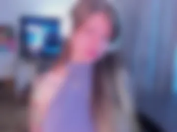 emmaa_hostt webcam preview