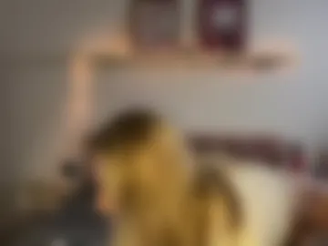 emmaonlyx1 photo 3