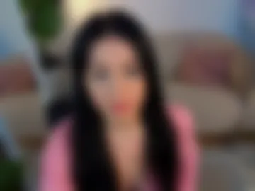 emmi_bennett photo 2