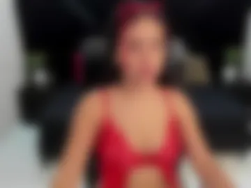 emy_ly webcam preview