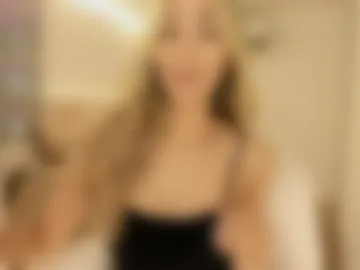 emyconneer photo 2