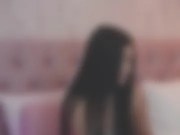 emygracee photo 3