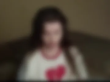 erika_admare live webcam preview