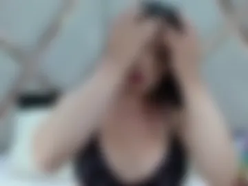 erika_lind3r live webcam preview