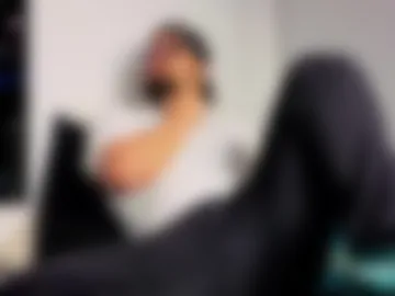 ernesto_rodriguez_82 photo 3