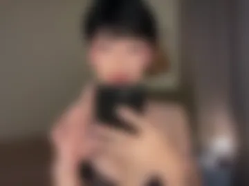 erotictsmonica photo 2