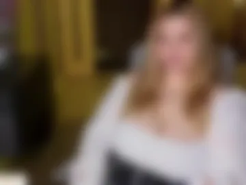 estelle_every photo 2