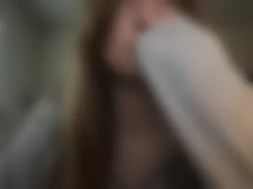 esthergreyplus photo 2
