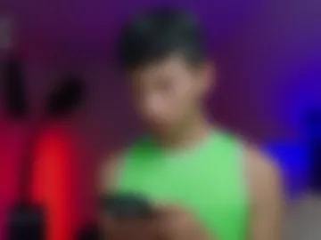 ethan_skiny_ photo 2