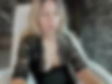eva_melow webcam preview
