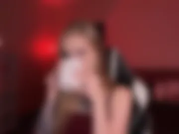 evamourr webcam preview