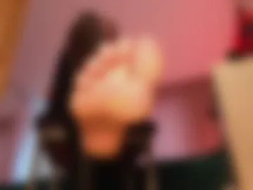 eve_nevertamed photo 8