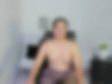 evelyn_2511 webcam preview