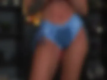 evelyn_evyy photo 3