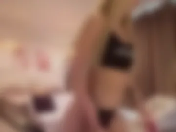 evieglow photo 3