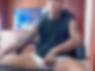 exotic_dude photo 3