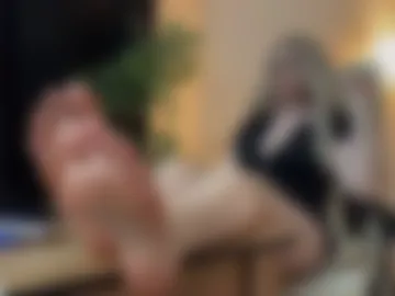 feet_of_the_goddess photo 2