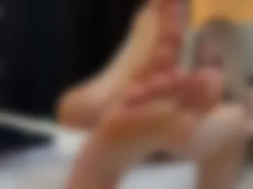 feet_of_the_goddess webcam preview