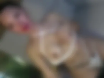 feisty_woman photo 8