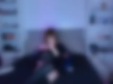 femboyflowers webcam preview