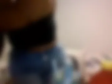 fineshiilani live webcam preview