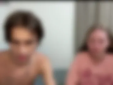 flowerscouple webcam preview