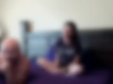 flowmiedaddy_petiegirllana webcam preview