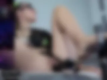 freak7_7show live webcam preview