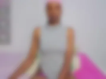 freakky_nessa photo 4