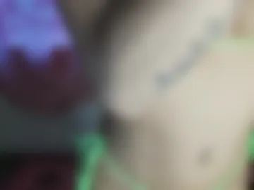 freakybankss photo 6