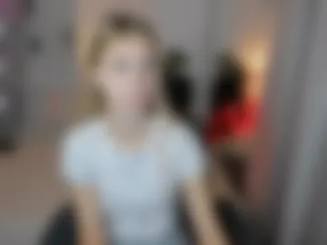 freya_bloss webcam preview