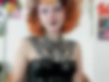 friskyflowers photo 3