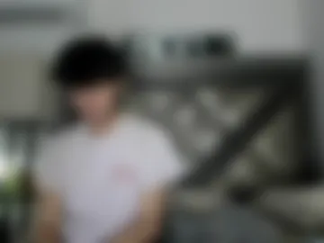 gayndepressed webcam preview