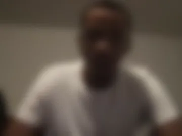 gbabytherealist live webcam preview