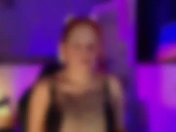 georgina_moschino photo 6