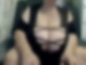 giantboobs44k photo 3