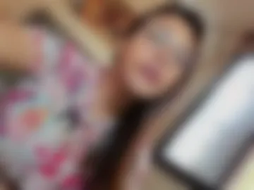girl_in_ur_dreams webcam preview