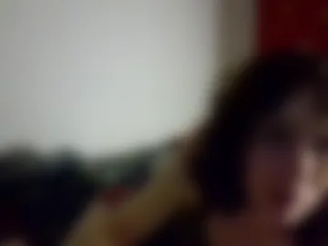 girlw0rm live webcam preview
