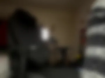 girthzillax webcam preview