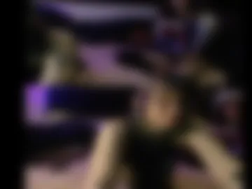 gl00mpups live webcam preview