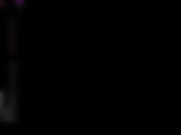 glamwtigress photo 2