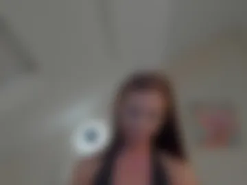 gloriaa_shine webcam preview