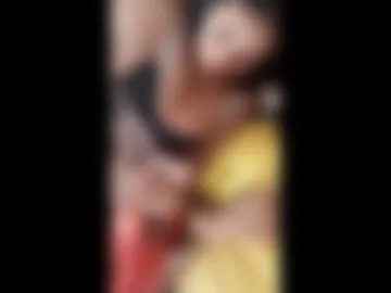 glorianoelia live webcam preview