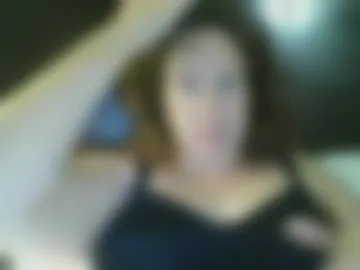 goddessmilfcrysyal photo 4