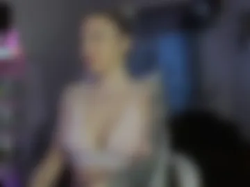 goddessnyxluxuria webcam preview